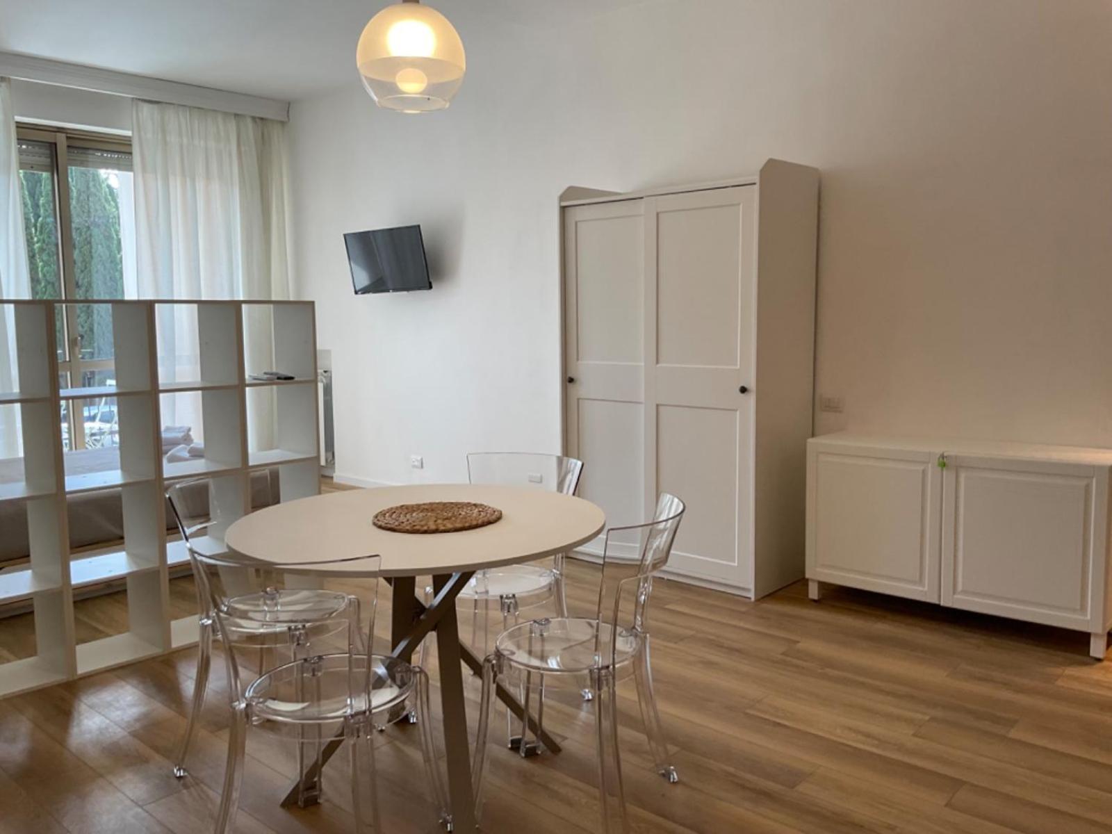Apartment Vatican New In *